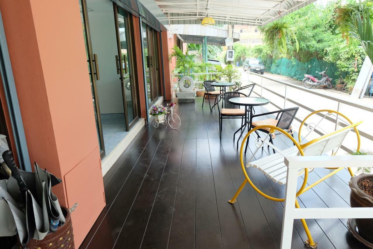 Aparthotel Arm Mansion Bangkok Exterior foto